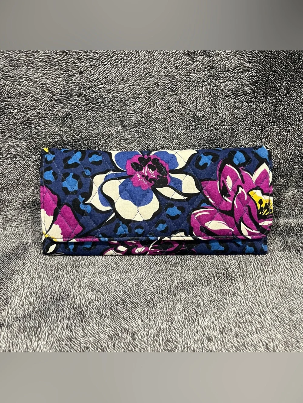 Vera Bradley Trifold Organizer Wallet